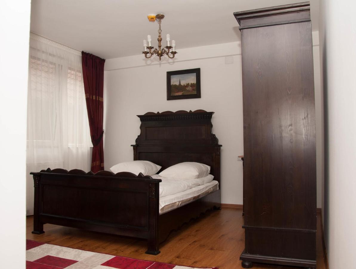 Hanul Cappsha Oradea Ruang foto